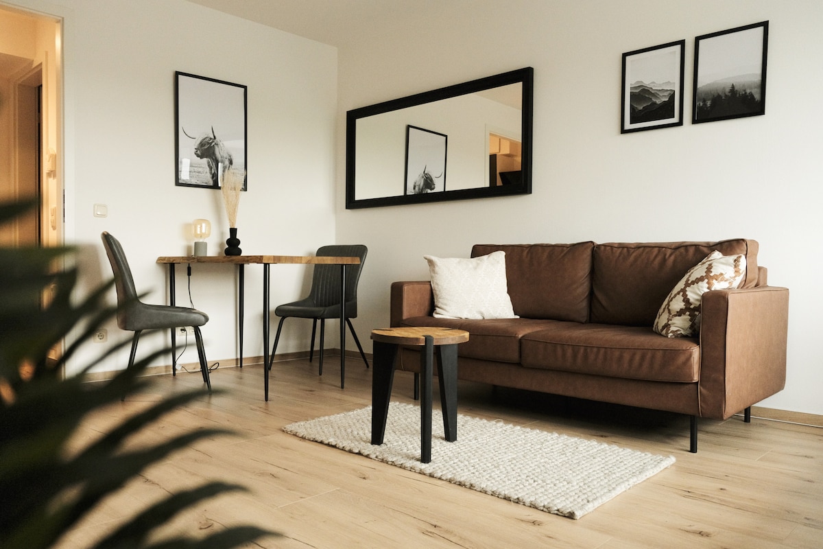 Successful Airbnb property: * Design loft | central location | workplace * in Connewitz