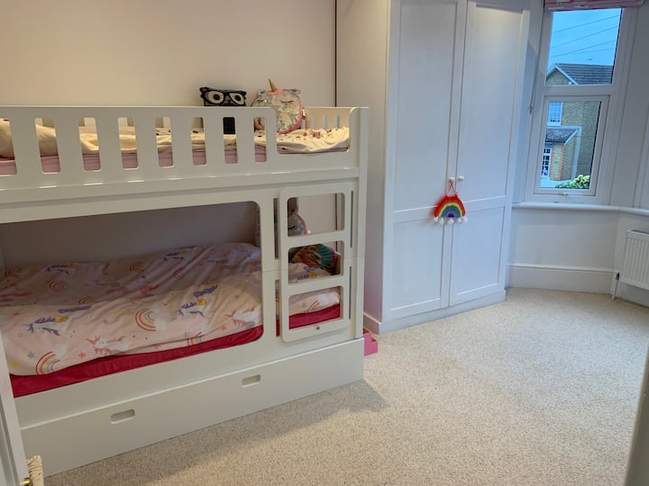 ห้องนอน 2 (ห้องเด็ก) ที่ชั้น 1