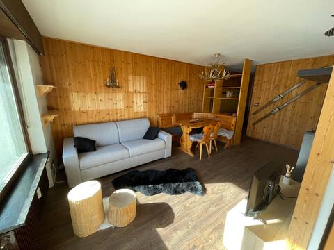Apartment near the slopes with Dolomite views