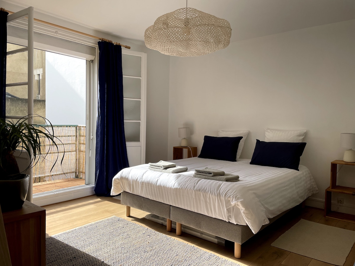 Top Airbnb: Biarritz: Renovated, bright, 3 bedrooms, center, all within walking distance à Biarritz