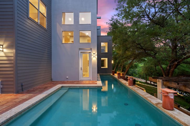 Wild Basin – 10 Min DT/Heated Pool-Spa/SCt/Views+ gallery image 2