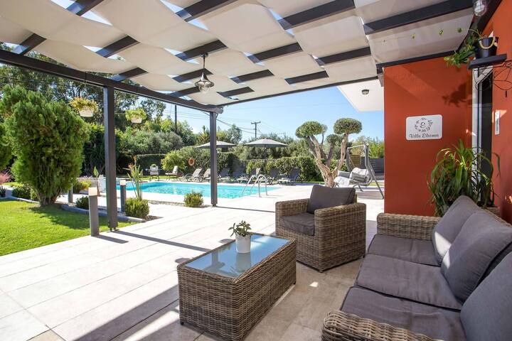 Villa Eleonas with pool, stylish and homely