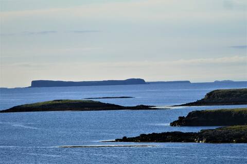 Fabulous house with stunning bay views of Staffa