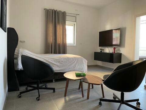 Luxury apartment on Parr Street in Haifa