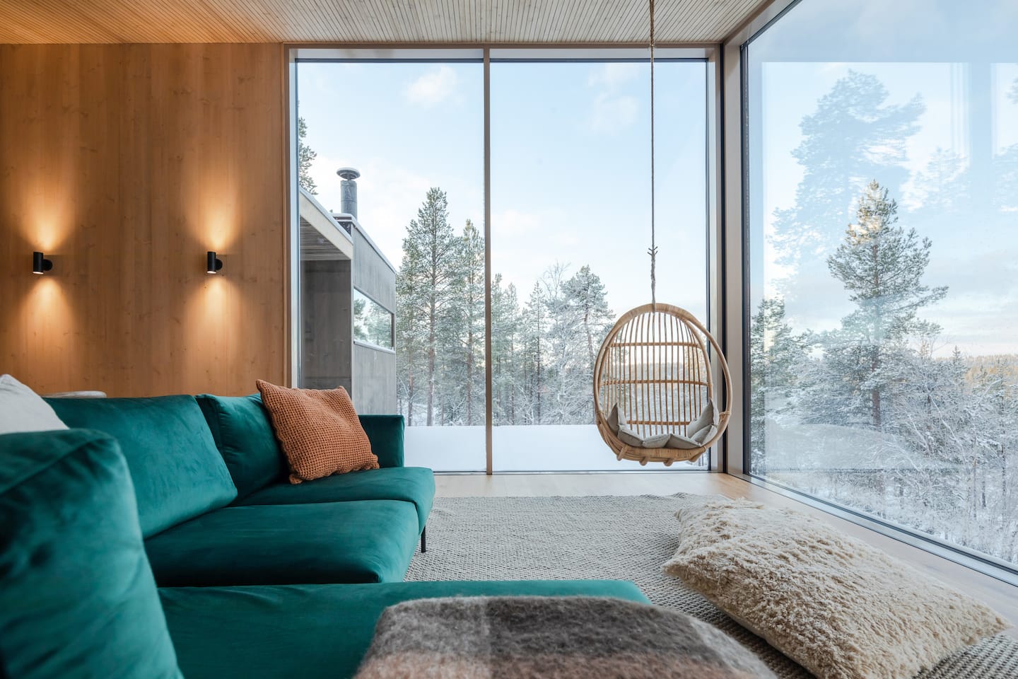 Modern Wooden Villa At The Edge Of Wilderness 2
