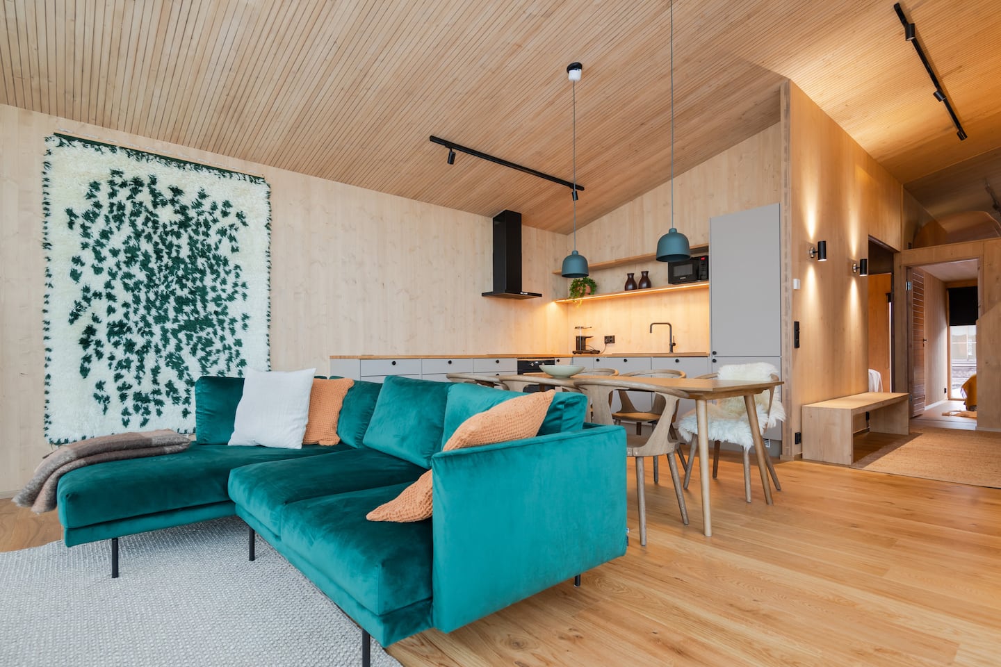Modern Wooden Villa At The Edge Of Wilderness 4