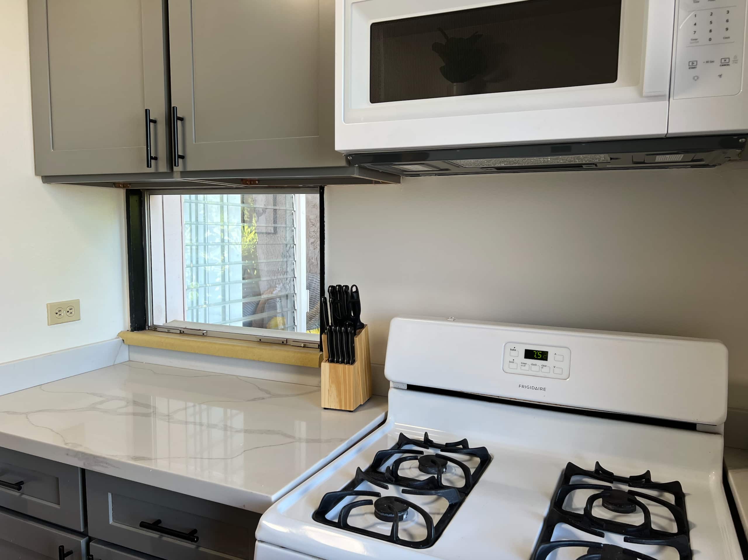 Condo in Kihei · ★4.79 · 1 bedroom · 2 beds · 1 private bath - Image 9