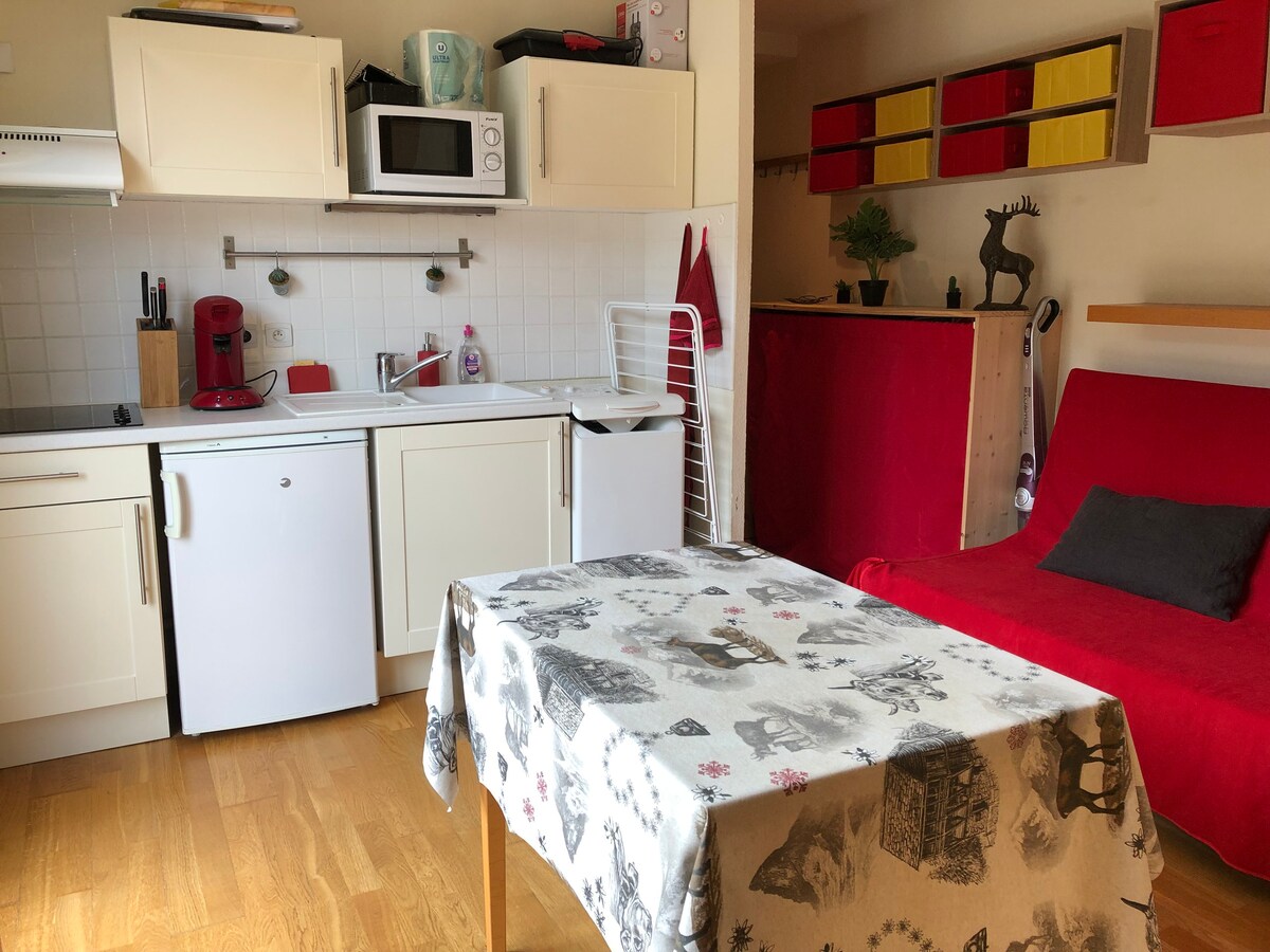 Saint-Pierre-dels-Forcats Vacation Rentals & Homes - Occitanie, France |  Airbnb