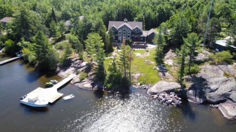 Beautiful waterfront, 3 bedroom timber frame home.
