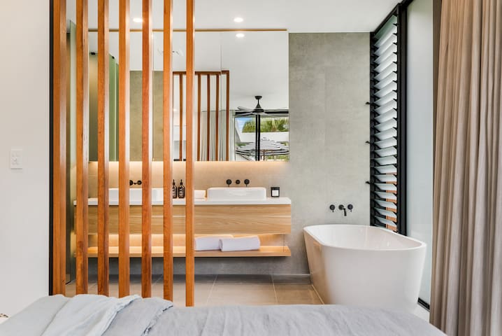 Ripples at Nola gallery image 2