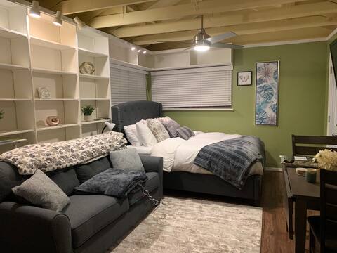 Serene Cottage - Your Retreat Awaits