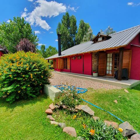 Deluxe Mountain House in Uco Mendoza Valley!