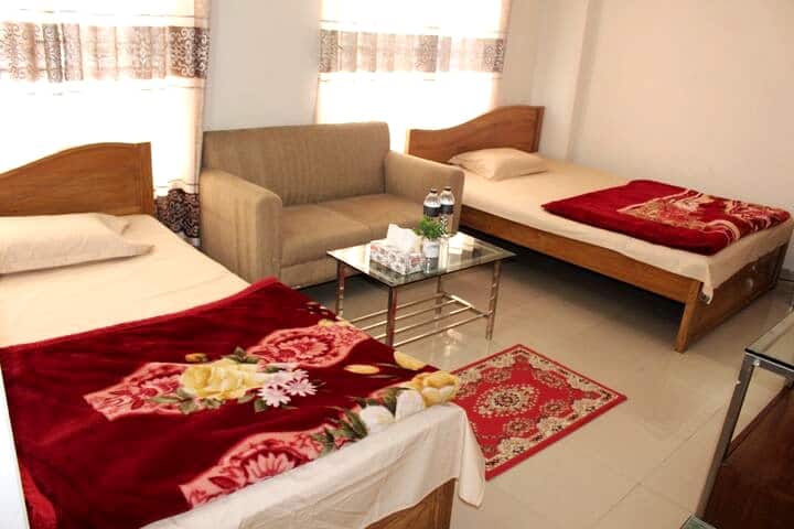Twin Room

Single Bed- 02

Pax: 02 Persons

AC Room, Private Toilet with Amenities, Hot Water, Complimentary Breakfast for 03 Persons, Wi-Fi & Dedicated Internet Connection (24/7),  Free Mineral Water, Lift & Generator (24/7)