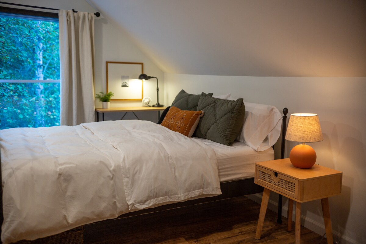 Malkia kitanda na Pottery Barn Misri pamba shuka na chini mfariji 