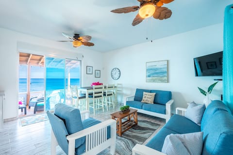 “Sea House Of Beauty”  Beachfront/AC/WiFi/Parking