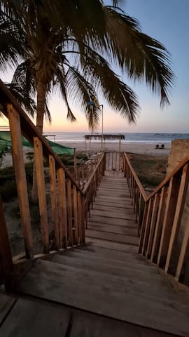 Entire home with 6+ bedrooms in Talara - Hermosa casa de playa frente al mar.