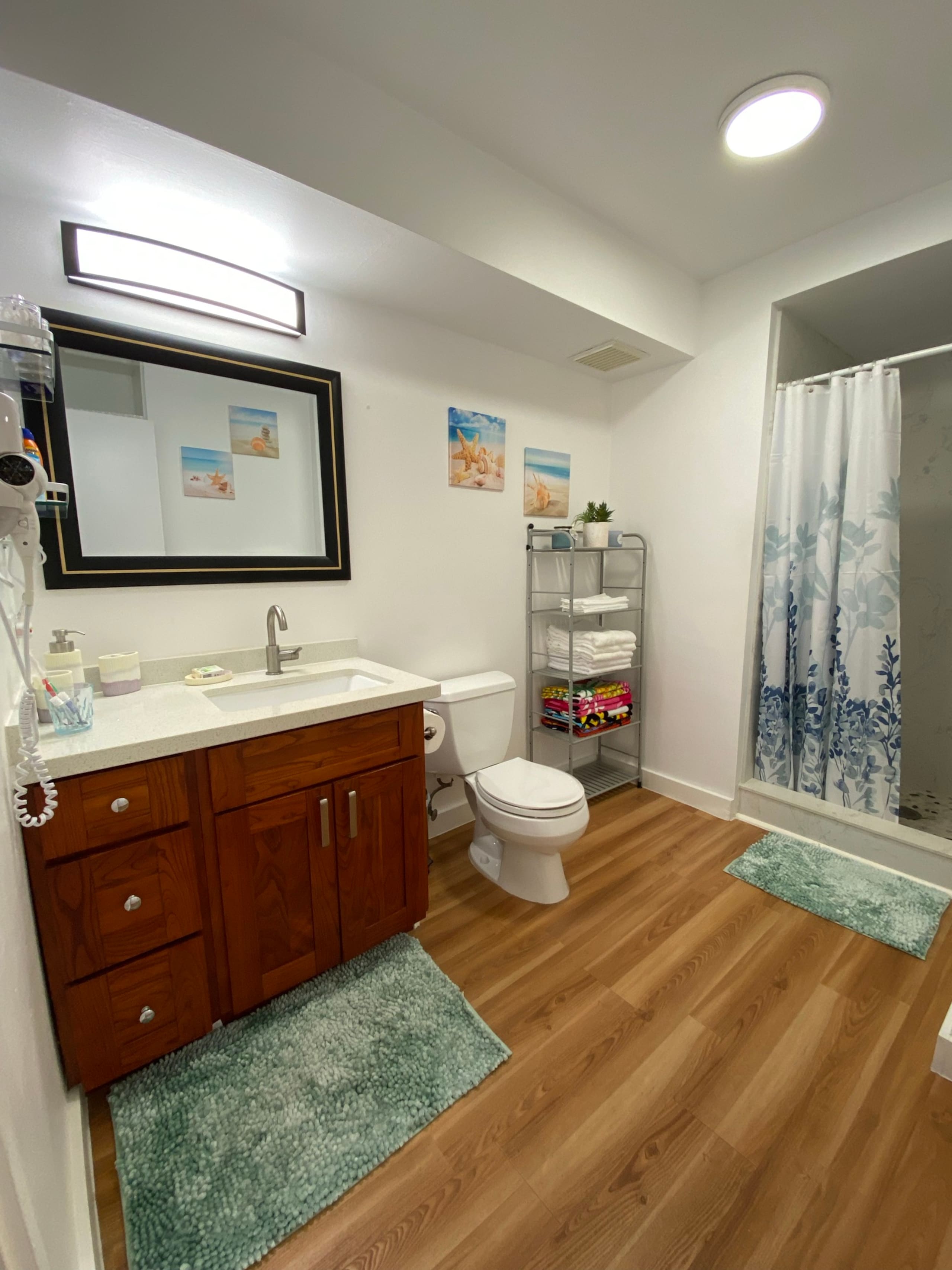 Condo in Honolulu · ★4.9 · 2 bedrooms · 4 beds · 2 baths - Image 21