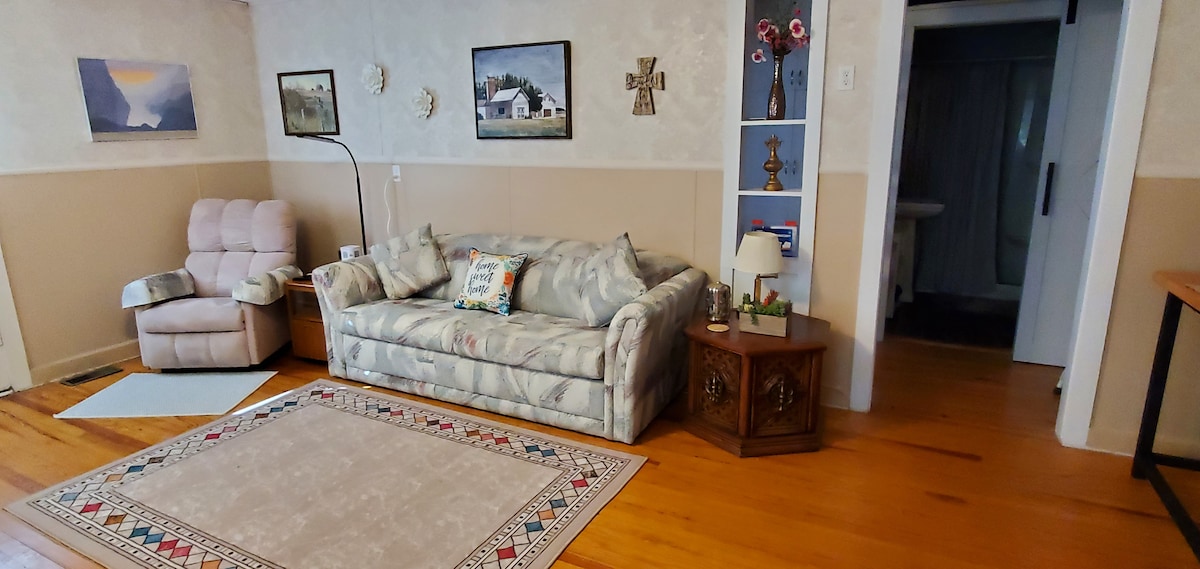 Всекидневна 1