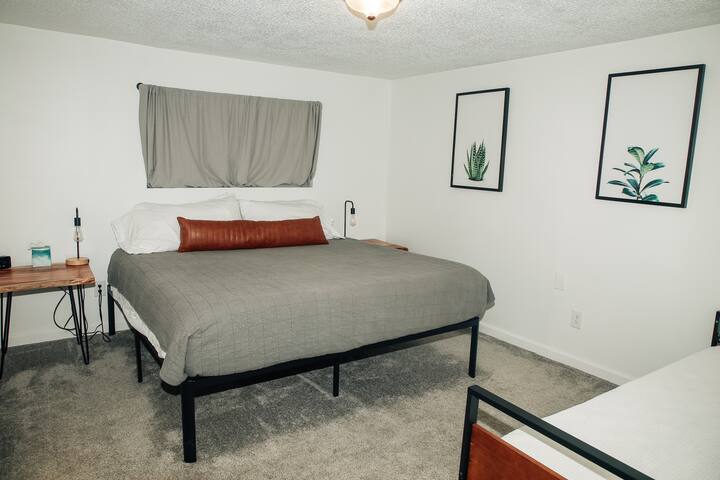 Front Desk At Trailhead managed Airbnb listing 1