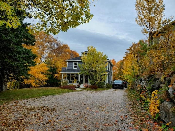 1929  Heritage Home in the heart of town.