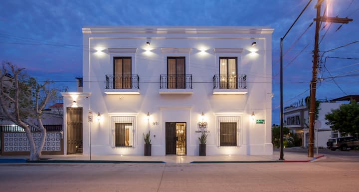Villa Monarka Con Alberca | Walk To Malecón - 拉巴斯