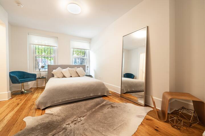 Modern Townhouse (Steps to Prospect Park)