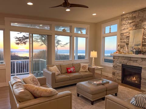 Sunset Hideaway ~ Oceanfront across from beach
