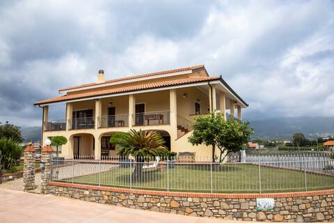 Gaia intera villa
