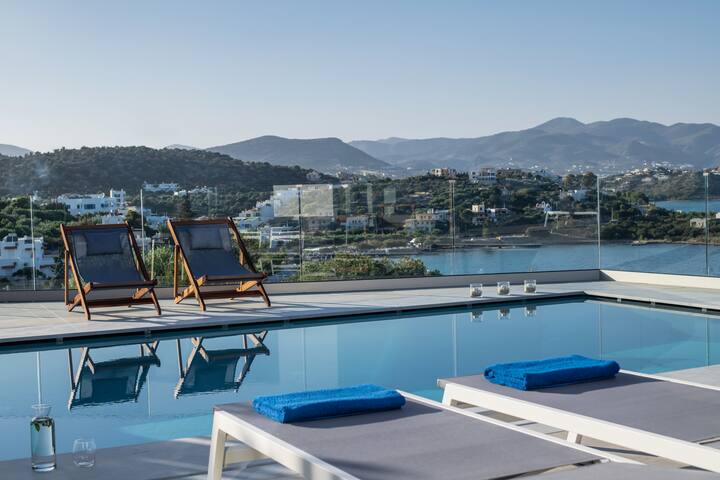 Sea View Blue Senses Villa Thalassa heated pool