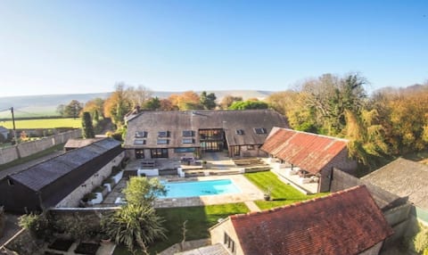 Beautiful rural barn, converted into a family home