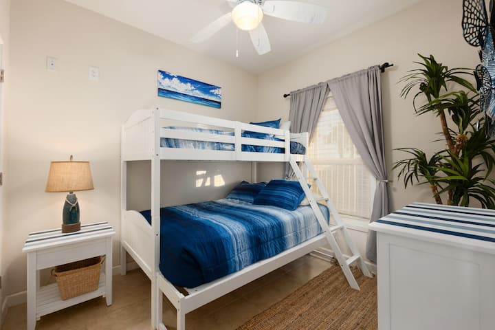 Dvokrevetna/bračni krevet na kat