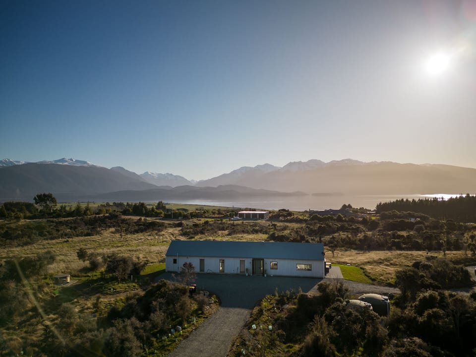 Top-earning Airbnb listing in Fiordland Community, 3 bedrooms