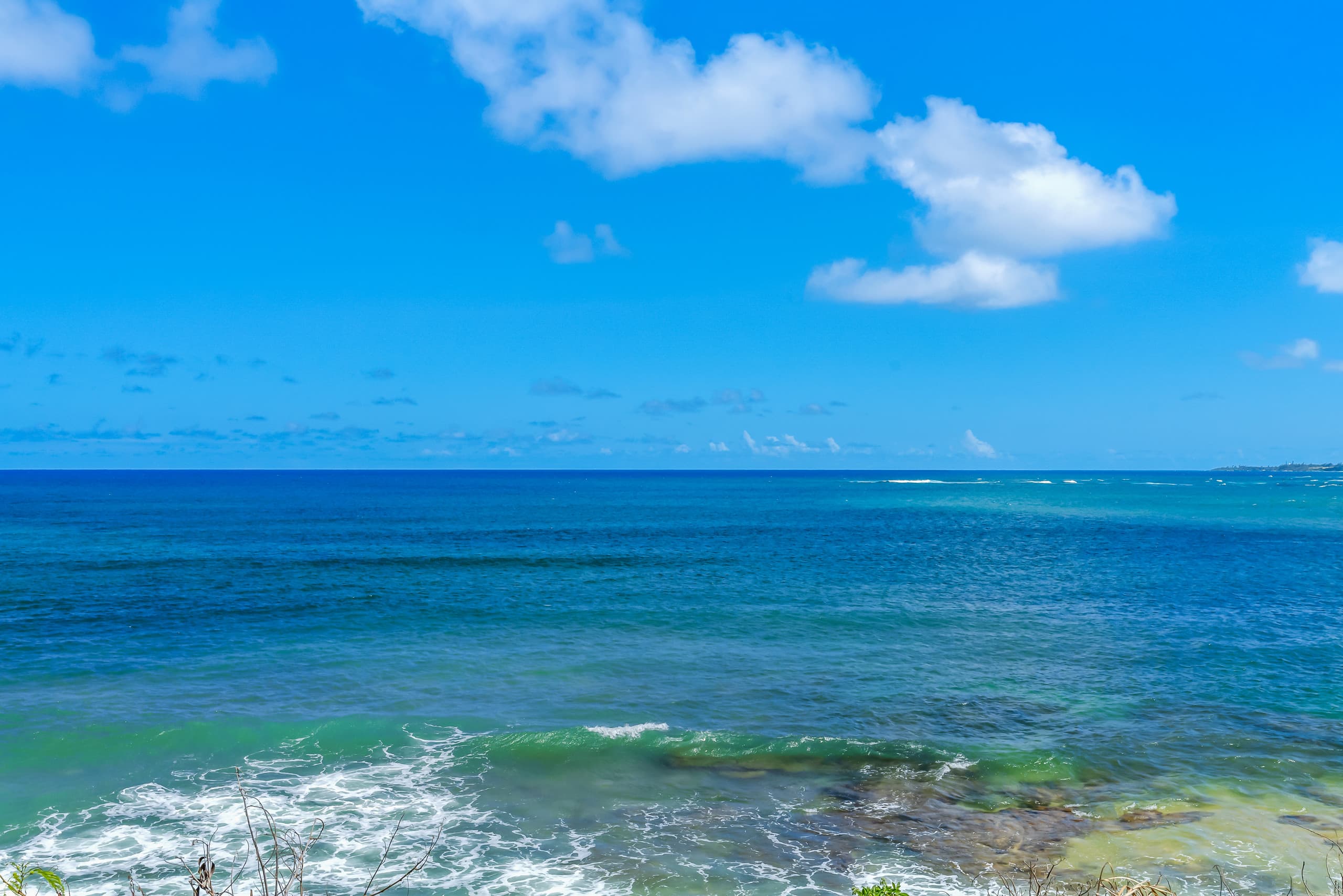 Beautiful OCEANFRONT Kauai Condo with beach access - Photo 20