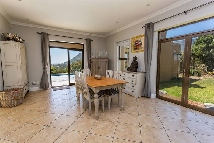 Potomac Villa, Noordhoek, Cape Town gallery image 4