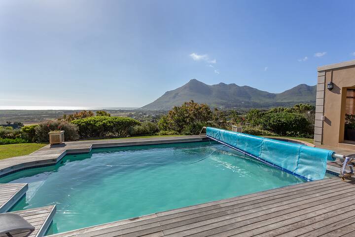 Potomac Villa, Noordhoek, Cape Town gallery image 2