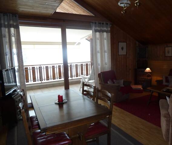 apartment in the center with an amazing view gallery image 3