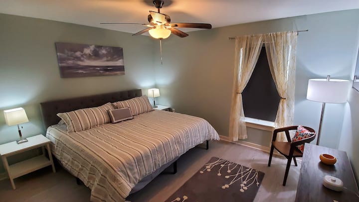 Second Bedroom. Premium king sized bed with premium linens. 