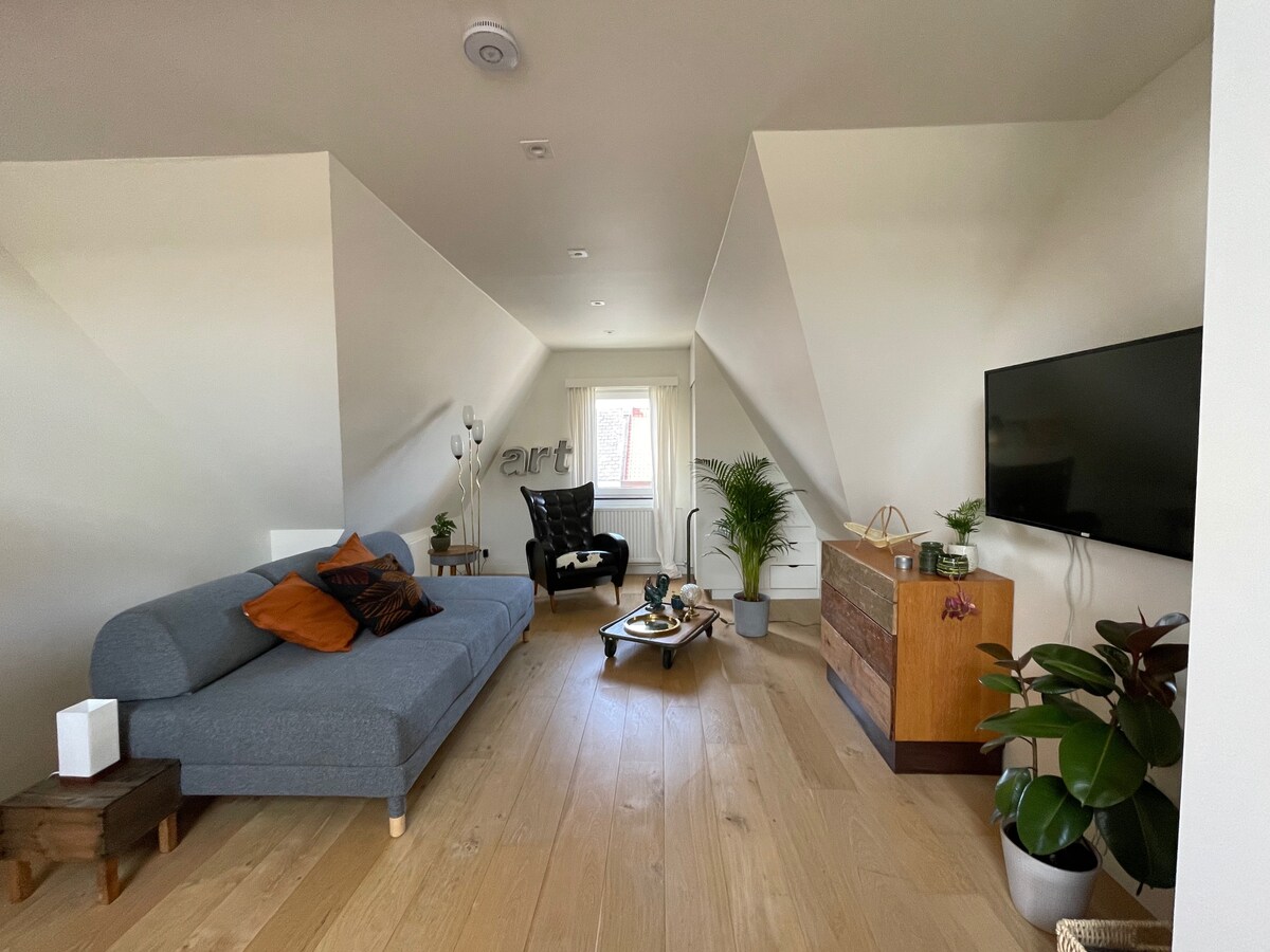 Popular Airbnb listing: Cozy apartment*free parking*city+nature/slowtravel in Gent