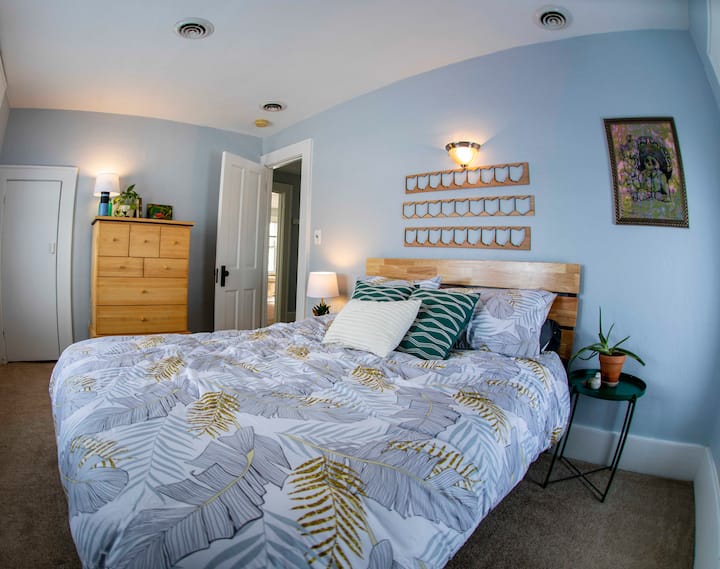 Bedroom 3 features a large closet and brand new memory foam queen bed. 