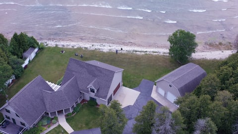 Lake Michigan Family Home, Amazing Island Views