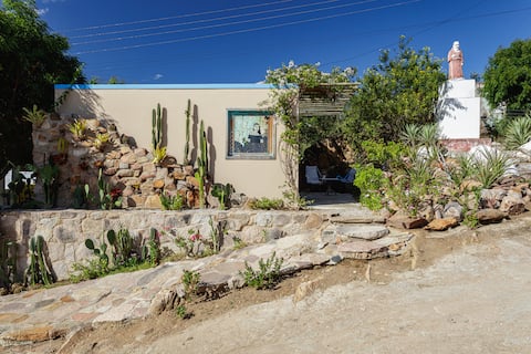 Toca do Frei - Iron Island