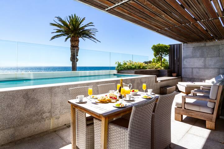 Stunning Apartment, Accross From The Ocean gallery image 4