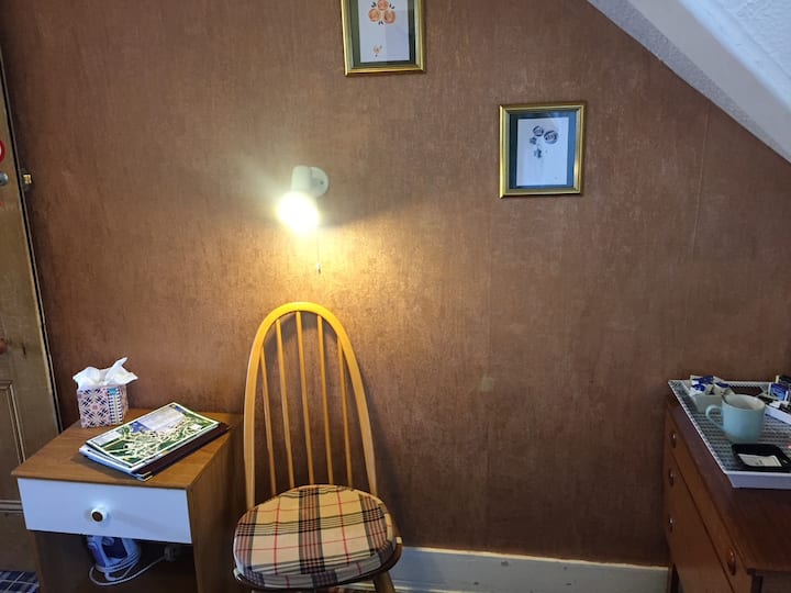 Twin/double Room/ Shared Bathroom - Oban