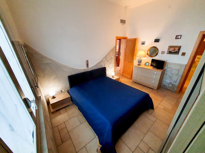 ห้อง 1 พร้อมห้องน้ำภายใน