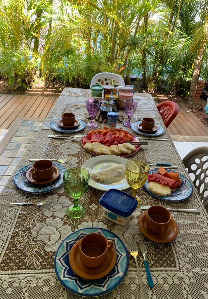 您的口水会流出来吗，您可以在美食区面朝花园喝咖啡吗？