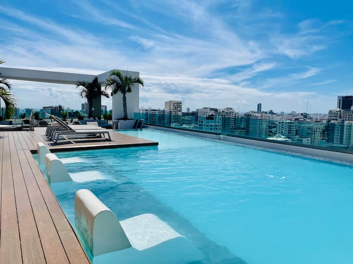 Piantini Holiday Rentals & Homes Piantini, Santo Domingo, Dominican