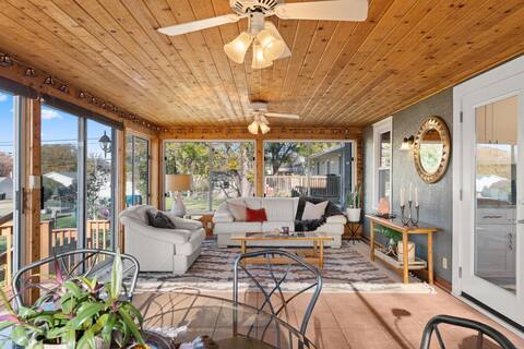 The Blueberry Bungalow