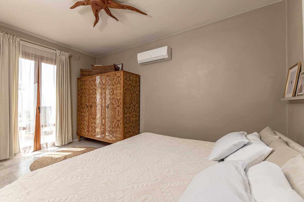 Helios ~ Sun ~ dhomë gjumi 