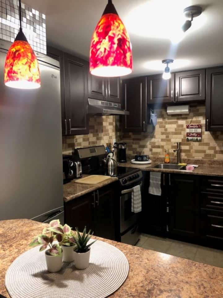 Cozy Nest For 1 Or 2 - Toronto