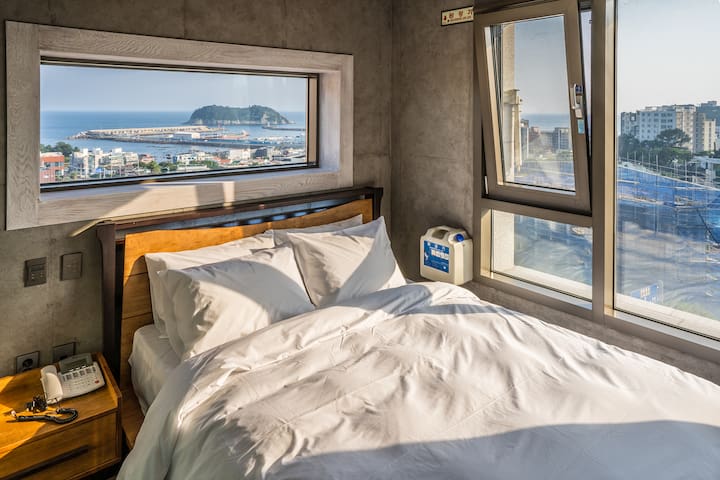 Cornerstone Hotel managed Airbnb listing 2